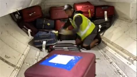 Baggage Handler Shows Off Complicated Way Planes Are Loaded Fox News
