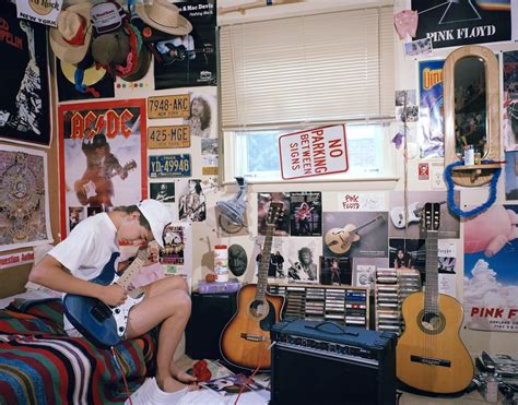What These Iconic Photos Of 90s Teens In Their Bedrooms Can Teach Us