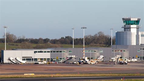 Bristol Airport Brseggd Arrivals Departures And Routes Flightradar24