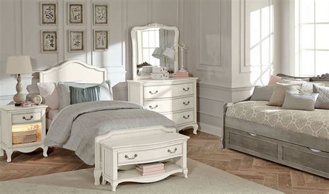 Kids White Bedroom Furniture Sets Jessica 5 Piece Full Bedroom Set