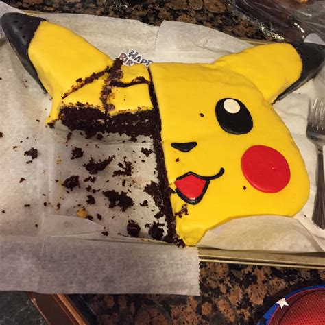 111 Points And 3 Comments So Far On Reddit Pikachu Cake Pikachu Cake