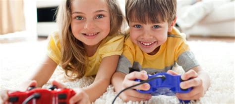 Una lista con videojuegos infantiles que podrán jugar juntos padres e hijos. Niños y videojuegos. Consejos para padres
