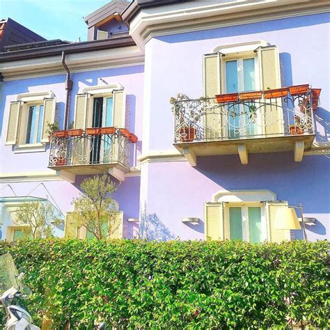 Villaggio Operaio di Via Lincoln, Milan, Italy 🌈💜