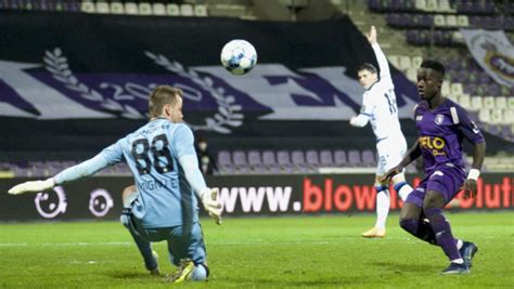 Played against cercle brugge in 3 matches this season. FOTOSPECIAL BEERSCHOT - CLUB BRUGGE | Beerschot