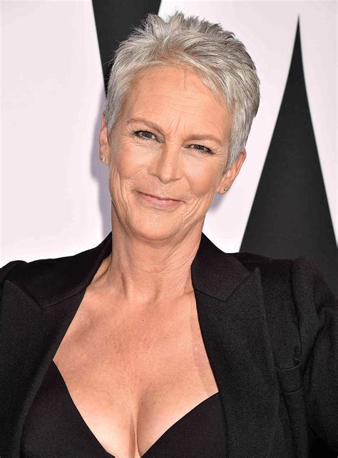 Jamie lee curtis, 62, rocked a silver pixie cut and a satin yellow dress with a plunging neckline at the 2021 golden globes. Is jamie lee curtis intersex - THAIPOLICEPLUS.COM