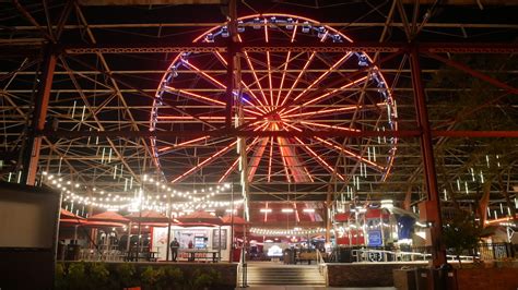 St Louis Wheel Now Open At Historic Union Station
