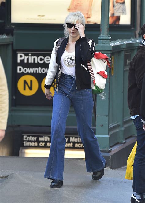 Miley Cyrus In Jeans Out In Nyc 02 Gotceleb