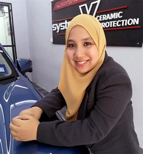 Direkodkan salam syarikat kami menyediakan kertas kerja pinjaman perniagaan untuk pemilik bengkel kereta yang mau memajukan perniagaan caj yang dikenakan adalah berpatutan syarat2nya mudah saja bengkel tuan mesti berdaftar dgn ssm dan tuan mengamalkan cash management yang baik dengan rekod transaksi bank yang lengkap bengkel kereta. Berhenti Kerja, Buka Bisnes Spa Kereta