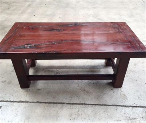 Traditional Wooden Coffee Table Furniture4events