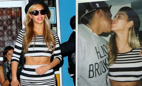Beyonce Rubbishes Pregnancy Rumours By Flaunting Toned Abs