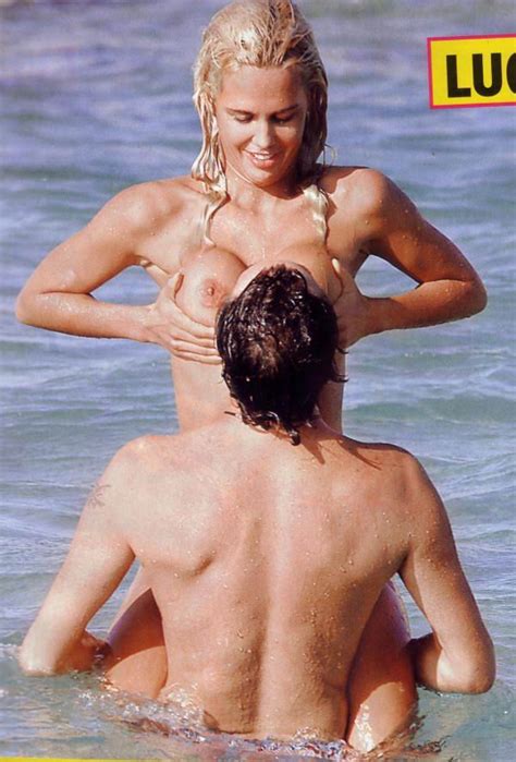Míriam Sánchez desnuda Página fotos desnuda descuido topless bikini pezón