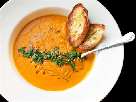 14 Warming Thanksgiving Soups That Just Might Steal The Spotlight