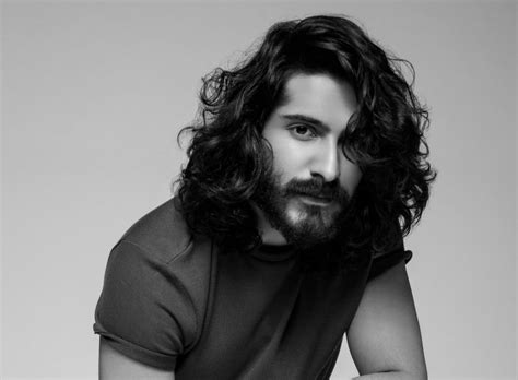 Sanjay kapoor is an indian film actor and producer. Harshvardhan Kapoor Age, Cousins, Girlfriend, Height ...