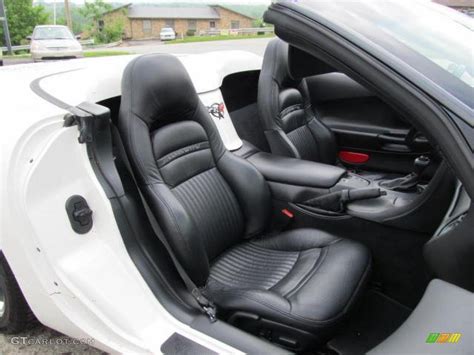 Black Interior 2001 Chevrolet Corvette Convertible Photo 49613359