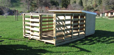 Timber Pigsty For 2 Medium Sized Or 3 Small Pigs Appletons