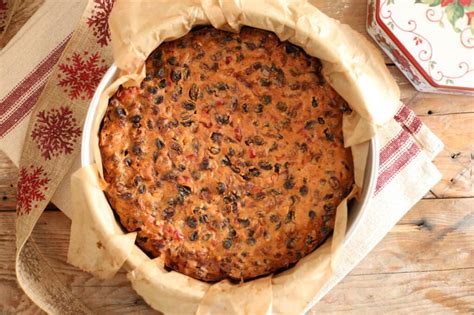 Make a stunning dinner for a crowd, delicious party canapés for every diet, festive desserts and much more with our best ever christmas recipes. Irish Traditional Christmas Cake