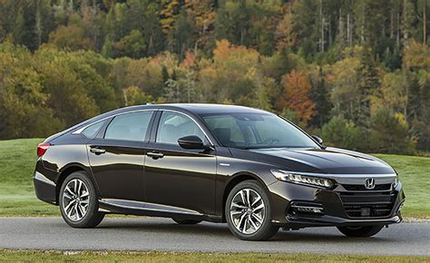 10 Things To Know Before Buying The 2022 Honda Accord Hybrid