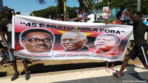 Angola Jovens Vão às Ruas ″exigir Alternância Política″ Para ″salvar″ O País Política Dw