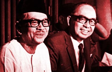 Canselor universiti malaya sejak 8 februari 1986. Kepimpinan Dwi-Tunggal Negara: Tun Razak Dan Tunku Abdul ...