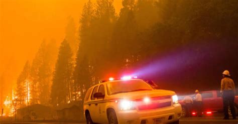 Western Wildfires Force Evacuations And Destroy Homes Cbs News