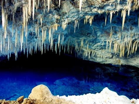 Blue Lake Cave Bonito Mato Grosso Do Sul Brazil Gruta Do Lago Azul