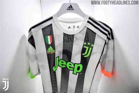 Customize jersey juventus fc 2019/20 with your name and number. Retails At Insane 180 Euro - Adidas Juventus Palace 19-20 ...