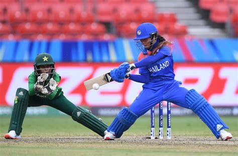 the history of women s cricket from england s greens to the world stage