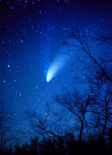 Optical Image Of Comet Hale Bopp 6 April 1997 Photograph By Detlev Van