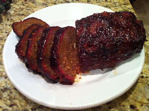 Keto meatloaf can be just as juicy and flavorful as the meatloaf you've always loved! Dr. Nordy's BBQ: Meatloaf.... MoinkLoaf?