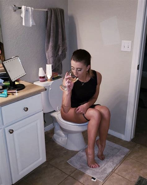 Girls On Toilet On Twitter Pee Peeing Pissing Toilet