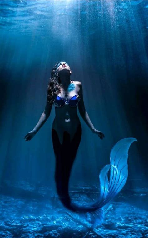 Pin By Corey Avellar On Mermaids Beautiful Mermaids Siren Mermaid