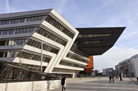 Library And Learning Center Of Vienna University Of Economics And