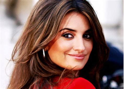 Penelope Cruz Spotted Filming Sex And The City 2 Cameo And Liza