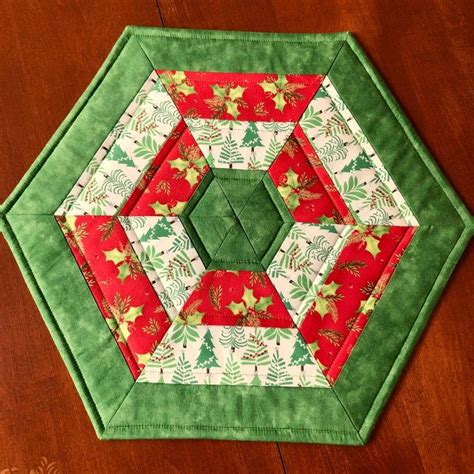 Country Christmas Quilted Hexagon Candle Mat With Christmas Etsy Star