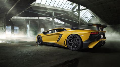 Awesome Lamborghini Aventador Hd Wallpaper 1366x768 Download Perfect