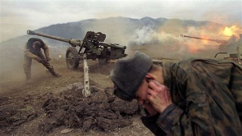 Russian Artillery Being Fired During The Second Chechen War Images