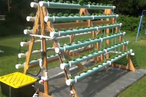 How To Build A Diy Vertical Hydroponic Veggie Garden How To Instructions