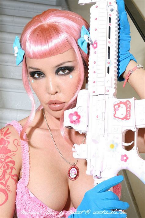 Masuimi Max Teases Us With Her Kitty Gun And Pink Wig 20 Photos