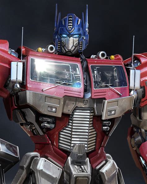 Josh Nizzi S Concept Art For His G1 Optimus And Megatron Statues Artofit