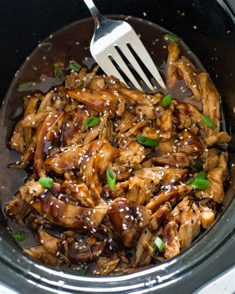 Slow cooker chicken breast is the most juicy, flavorful seasoned boneless skinless chicken breast that you won't believe was made in a crockpot! Slow Cooker Honey Garlic Chicken - Chef Savvy