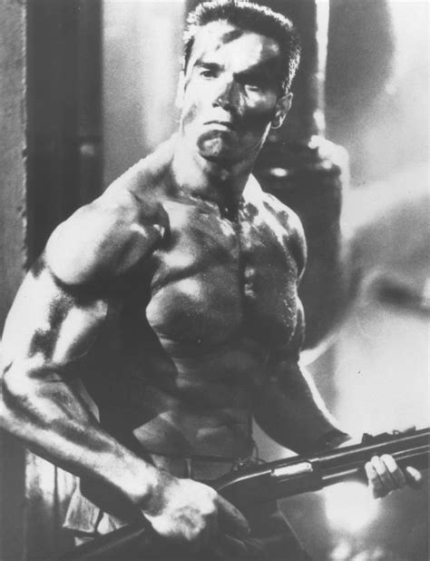 Commando 1985 Arnold Schwarzenegger As Colonel John Matrix Arnold