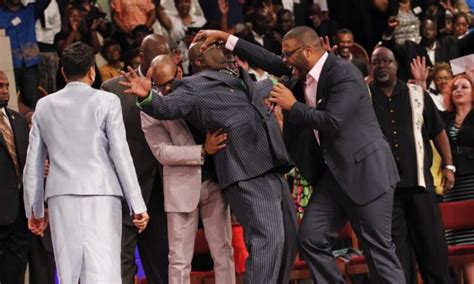 Forget about paying hefty price i buying movie tickets. Tyler Perry Lays Hands On Bishop T.D. Jakes, Donates $1 ...