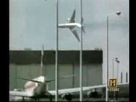 Cockpit voice recorder transcript of american airlines flight 191 contained in the ntsb report dated 6/6/79. AA American Airlines DC 10 Accident flight 191 (plane ...