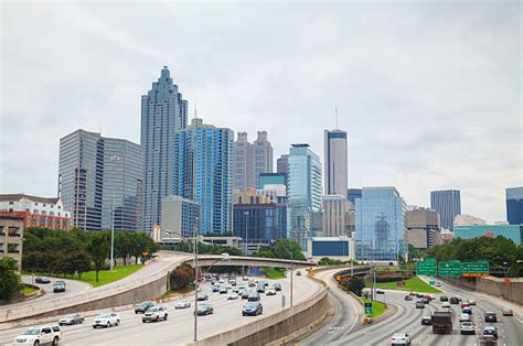 Best Atlanta Skyline Daytime Stock Photos Pictures And Royalty Free