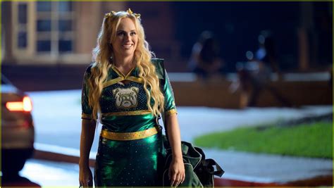 rebel wilson s senior year trailer brings her back to high school watch now photo 4742812