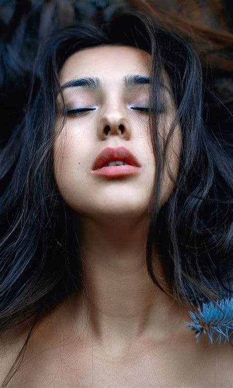 Girl Model Closed Eyes Brunette Relaxed X Wallpaper Face