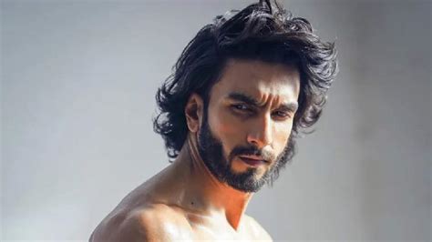 Ranveer Singh Actor Ranveer Singh Summoned By Mumbai Police In Nude Photoshoot Posting Matter