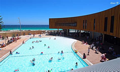 Perth Daily Photo Scarborough Beach Swimming Pool