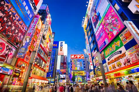 Besides japanese, the website also has english, chinese and korean version. 24 Hours in Akihabara - GaijinPot
