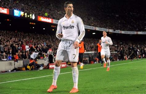 Cristiano Ronaldos ‘calma Calma Celebration From 2012 Goes Viral